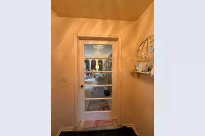 21920 Cloverlawn Street, Oak Park, MI 48237 - Photo 9