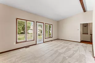 13711 Maple Grove Ave, Shelby Twp, MI 48315 - Photo 17