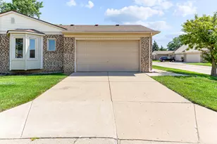 13711 Maple Grove Ave, Shelby Twp, MI 48315 - Photo 7