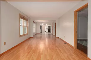 531 Elizabeth St, Milford, MI 48381 - Photo 5