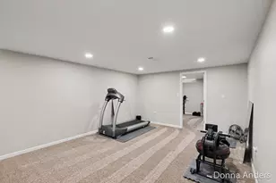 5581 Edgelawn Dr SE, Kentwood, MI 49508 - Photo 21