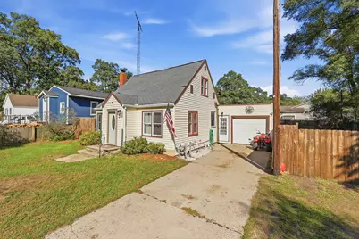1424 West Street, Muskegon, MI 49442 - Photo 1