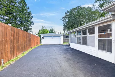 887 Bryant Avenue, Jackson, MI 49202 - Photo 33