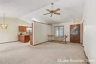 1060 Legion Park Dr, Holland, MI 49423 - Photo 3