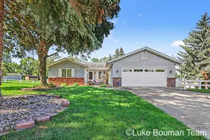 1060 Legion Park Dr, Holland, MI 49423 - Photo 1