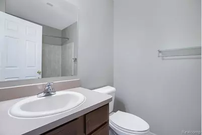 24204 Alexa Drive, Commerce Township, MI 48390 - Photo 17