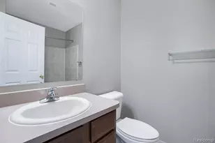 24204 Alexa Dr, Commerce Township, MI 48390 - Photo 17