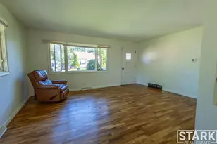 1089 Langeland Ave, Muskegon, MI 49442 - Photo 13