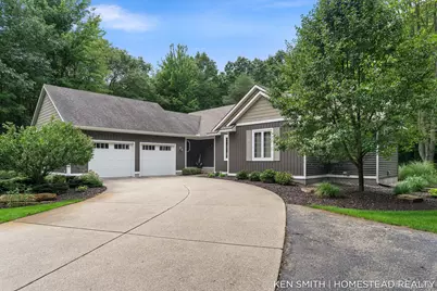 1876 Columbus Street, Holland, MI 49424 - Photo 3