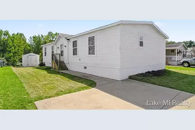 104 Gardens Boulevard NW, Grand Rapids, MI 49534 - Photo 25