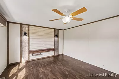104 Gardens Boulevard NW, Grand Rapids, MI 49534 - Photo 7