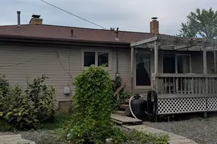 1764 Marlen Dr, Baroda, MI 49101 - Photo 5