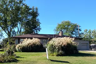 1764 Marlen Dr, Baroda, MI 49101 - Photo 3