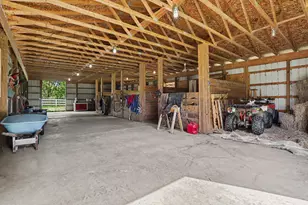 11328 3 1/2 Mile Rd, Battle Creek, MI 49015 - Photo 11