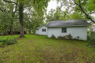 209 W Van Buren St, Augusta, MI 49012 - Photo 37