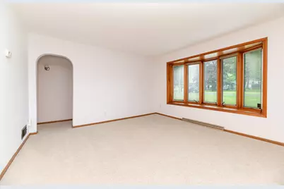209 W Van Buren Street, Augusta, MI 49012 - Photo 5