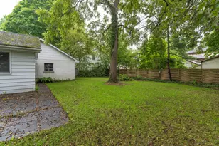 209 W Van Buren St, Augusta, MI 49012 - Photo 35