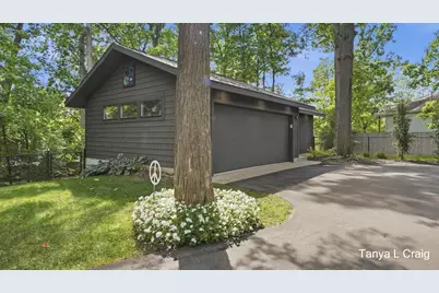 3652 Reeds Lake Boulevard SE, Grand Rapids, MI 49506 - Photo 13