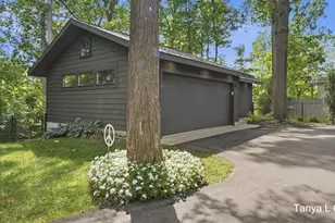 3652 Reeds Lake Blvd SE, Grand Rapids, MI 49506 - Photo 13