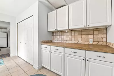 9445 Highland Drive, Grosse Ile, MI 48138 - Photo 19