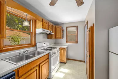 946 Frederick Avenue NW, Grand Rapids, MI 49504 - Photo 13