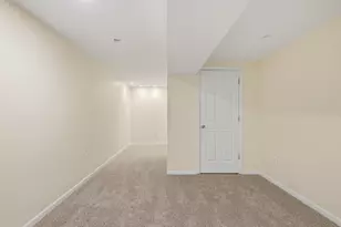 7075 St Andrews Dr, Ypsilanti, MI 48197 - Photo 35