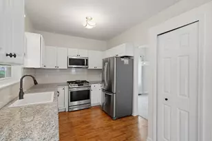 7075 St Andrews Dr, Ypsilanti, MI 48197 - Photo 17