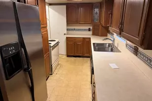 131 Dunton Ave, Holland, MI 49424 - Photo 5
