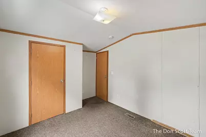 3662 Mount Blanc Street NW, Grand Rapids, MI 49544 - Photo 21