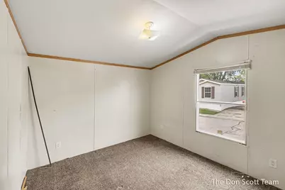 3662 Mount Blanc Street NW, Grand Rapids, MI 49544 - Photo 23