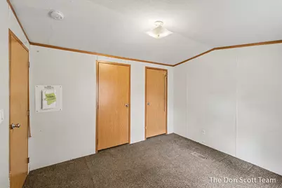 3662 Mount Blanc Street NW, Grand Rapids, MI 49544 - Photo 13