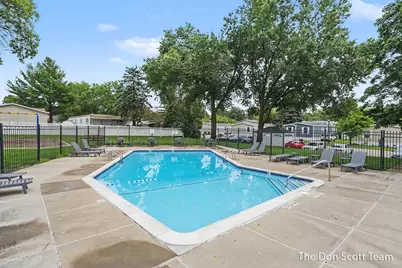3662 Mount Blanc Street NW, Grand Rapids, MI 49544 - Photo 25