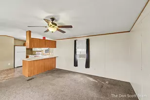 3662 Mt Blanc St NW, Grand Rapids, MI 49544 - Photo 9