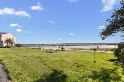 555 Gidley Circle #F, Grand Haven, MI 49417 - Photo 3