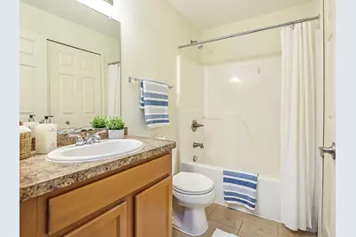 120 W Oakbrook Drive, Ann Arbor, MI 48103 - Photo 13