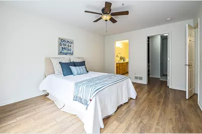 120 W Oakbrook Drive, Ann Arbor, MI 48103 - Photo 17