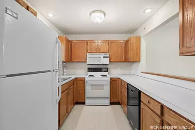 901 Creekridge Drive, Holland, MI 49423 - Photo 11