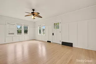 533 E Central Ave, Zeeland, MI 49464 - Photo 13
