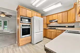 29821 Mason St, Livonia, MI 48154 - Photo 19