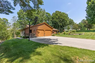 7786 Thornapple Bayou Drive SE, Grand Rapids, MI 49512 - Photo 3