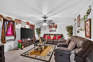 741 Kennedy St, Jackson, MI 49202 - Photo 7