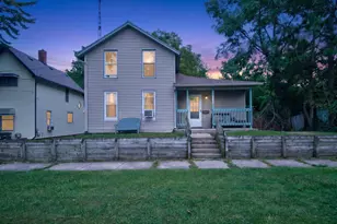 741 Kennedy St, Jackson, MI 49202 - Photo 1