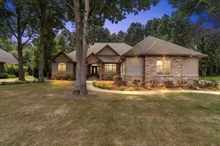 3958 Fox Woods Rd, Saint Joseph, MI 49085 - Photo 41