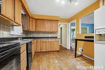 819 W 25th Street, Holland, MI 49423 - Photo 11