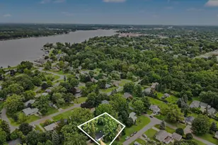 819 W 25th St, Holland, MI 49423 - Photo 33
