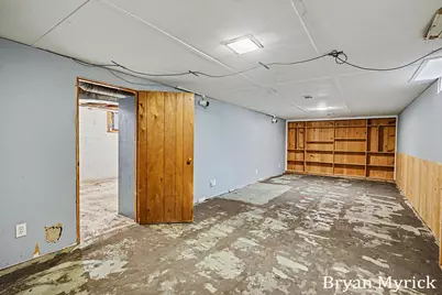819 W 25th Street, Holland, MI 49423 - Photo 25