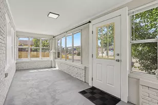 601 Capital Ave SW, Battle Creek, MI 49015 - Photo 17