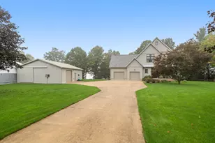 1177 Rustic Hills Dr, Union City, MI 49094 - Photo 3