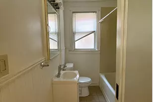 13330 Strathmoor St, Detroit, MI 48227 - Photo 9
