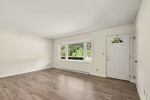 1892 Maple Ln, Benton Harbor, MI 49022 - Photo 7